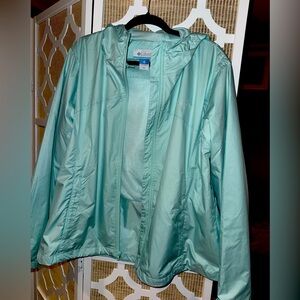 Women’s New Columbia Rain Jacket in turquoise size XXL